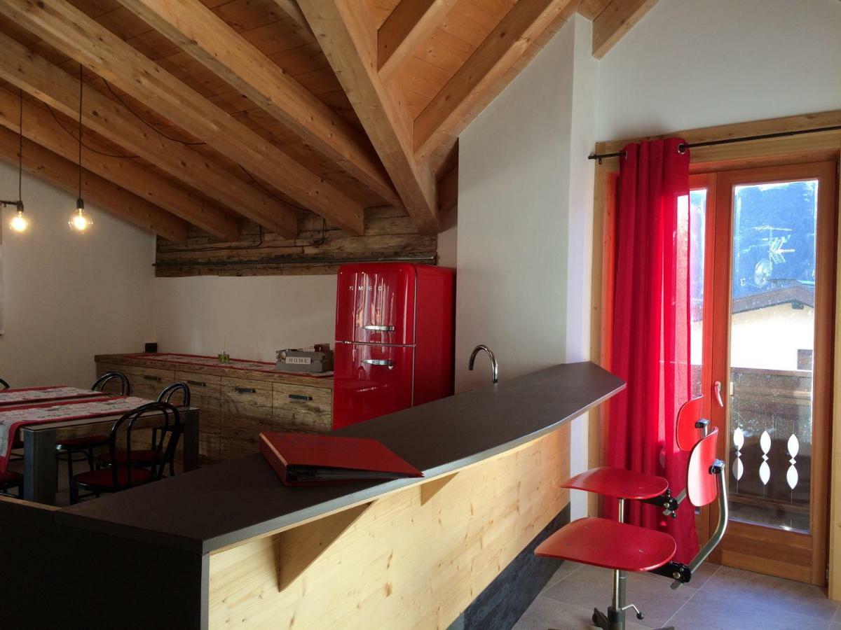 Pista Stelvio Loft Lumiere Lägenhet Bormio Exteriör bild